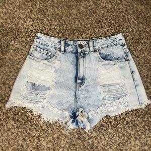Denim ripped shorts